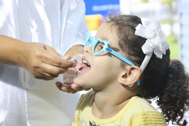 Secretaria de Saúde vacina mais de 110 mil crianças contra a poliomielite e o sarampo